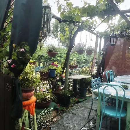 Art La Casa Del Pittore Bed & Breakfast Revine Lago