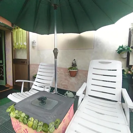 Art La Casa Del Pittore Revine Lago