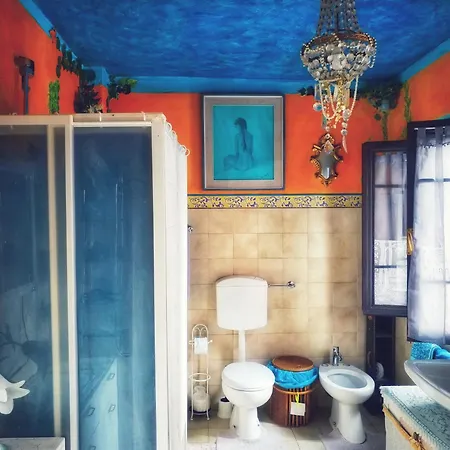 Art La Casa Del Pittore Revine Lago